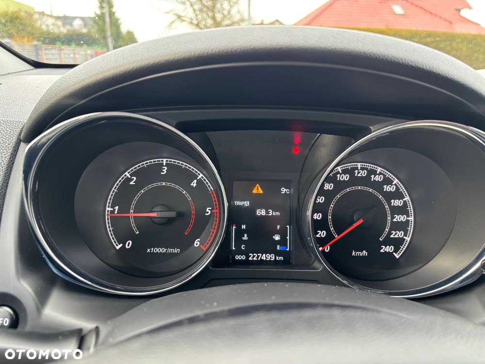 Mitsubishi ASX 1.8 DI-D 2WD Inform - 22