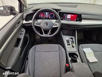 Volkswagen Golf - 4