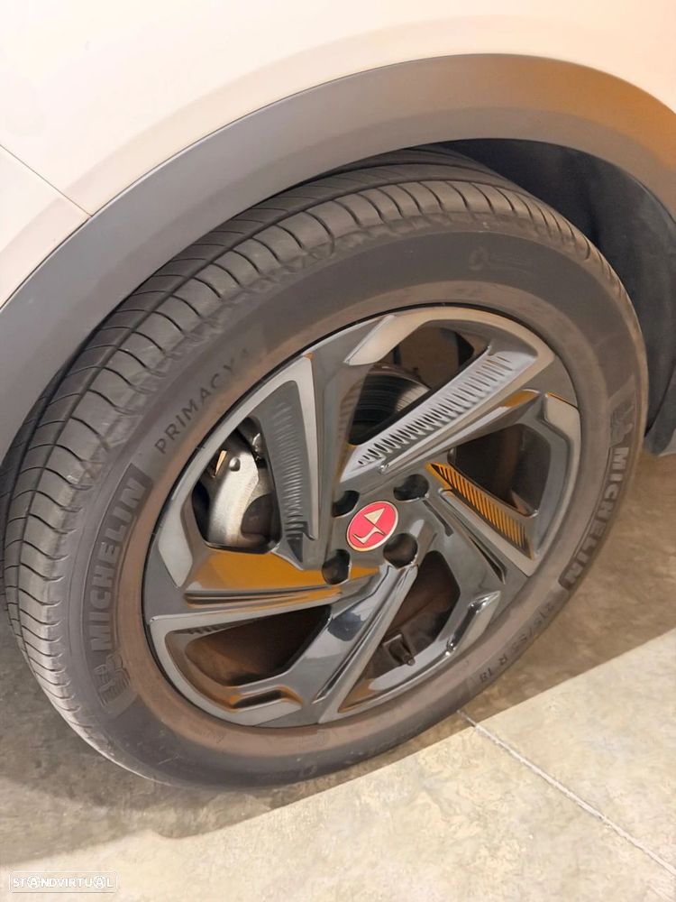 DS DS3 Crossback PureTech 130 Aut. PERFORMANCE LINE + - 8