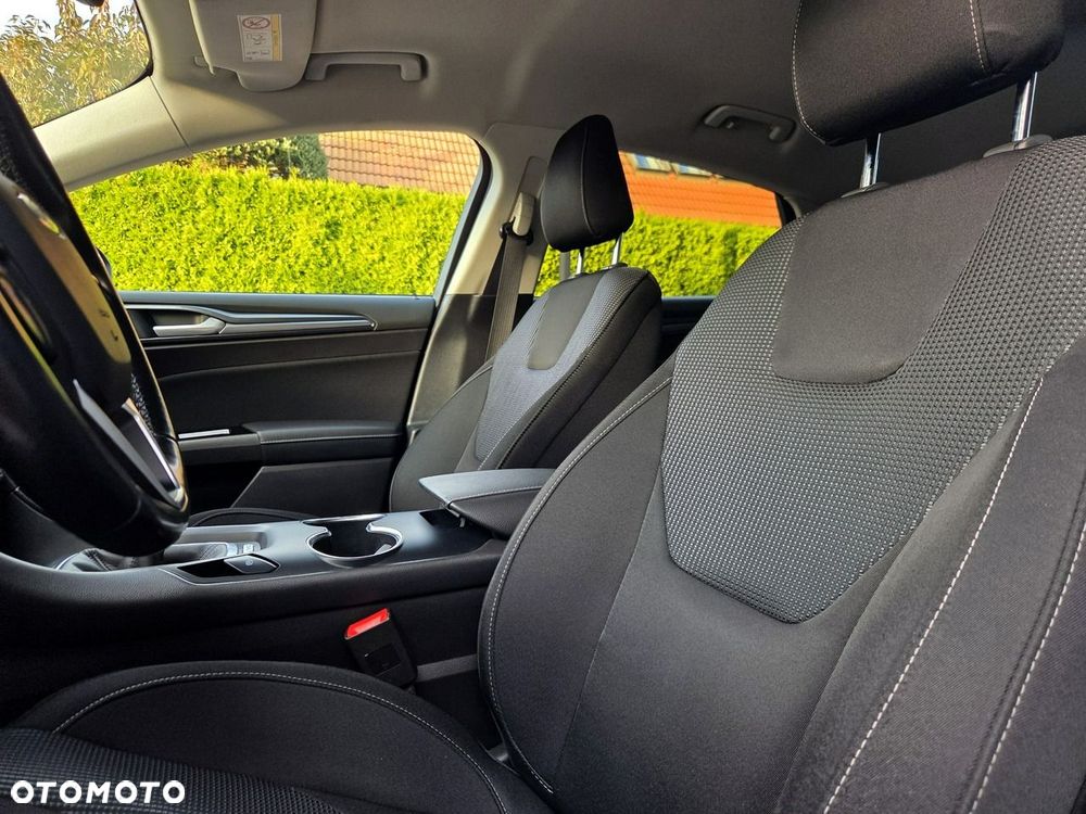 Ford Mondeo 2.0 TDCi Titanium - 10