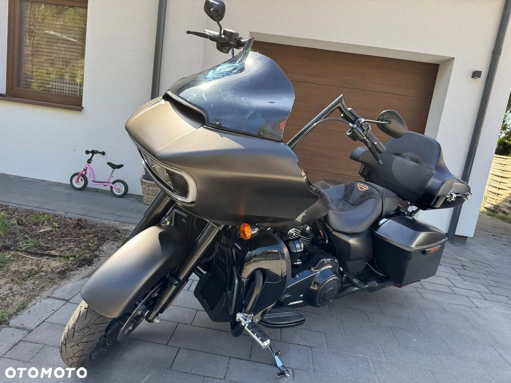 Harley-Davidson Touring Road Glide - 5