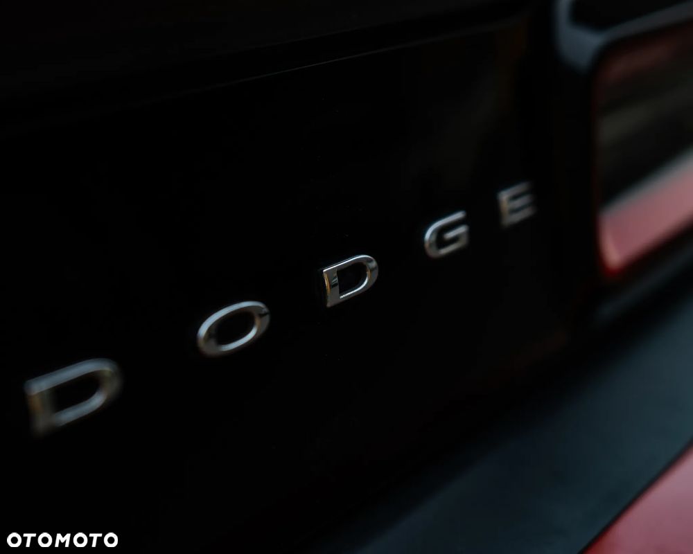 Dodge Challenger 5.7 R/T - 7