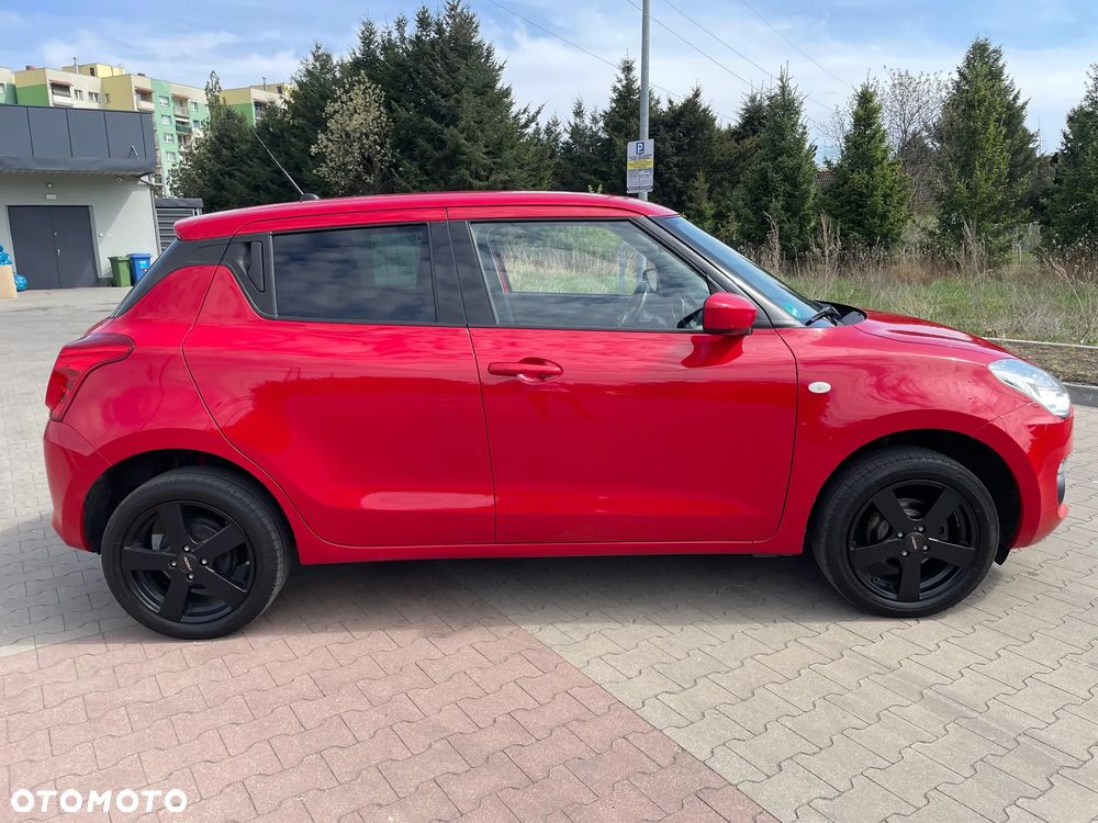Suzuki Swift 1.2 Dualjet Allgrip Comfort - 7