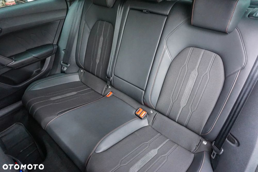 Cupra Leon 2.0 TDI DSG - 32