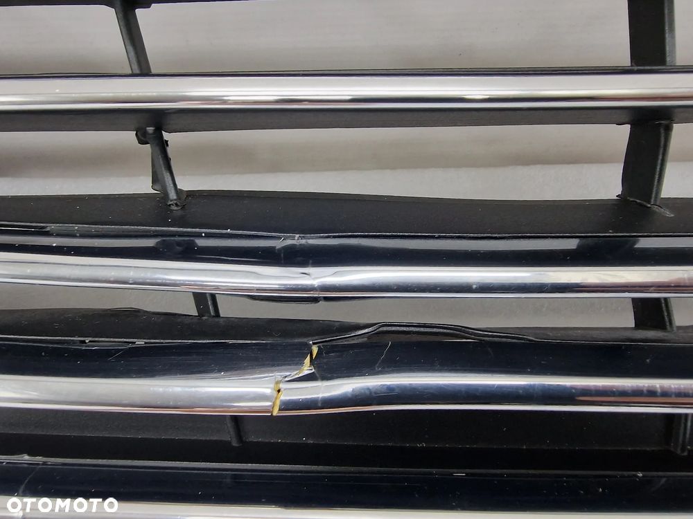 FORD FOCUS MK3 LIFT 14- ATRAPA PRZEDNIA PRZÓD / GRILL , NR F1EB-8C436-A , NR AUKCJI K347 - 9