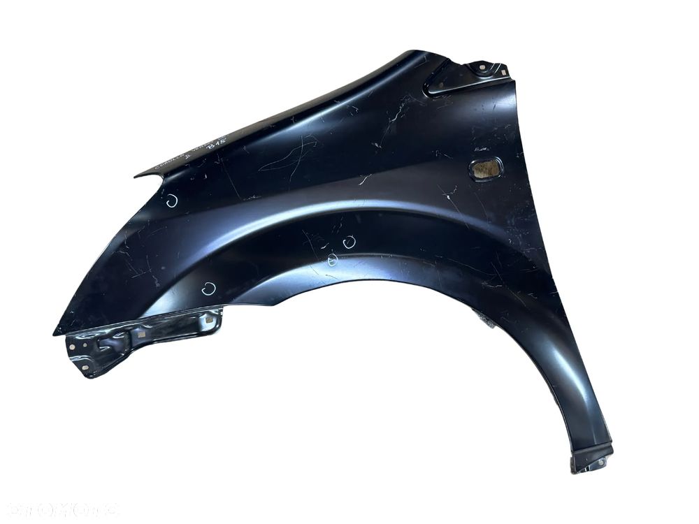 BŁOTNIK LEWY TOYOTA COROLLA VERSO 2004-2009 POLCAR 818601