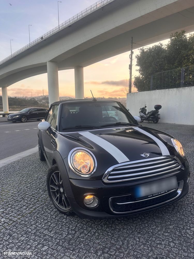 MINI Cabrio Cooper D - 2