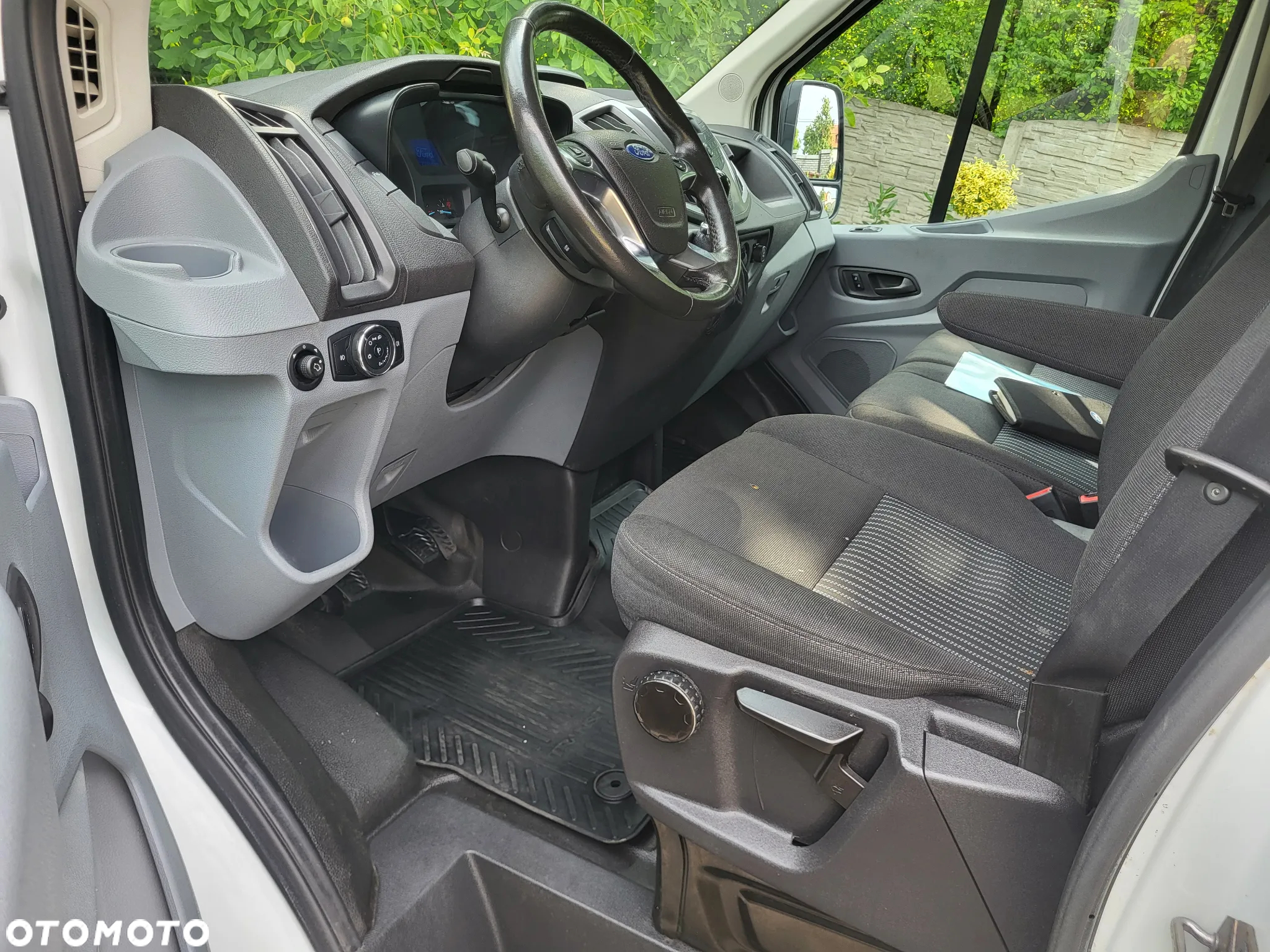 Ford Transit - 4