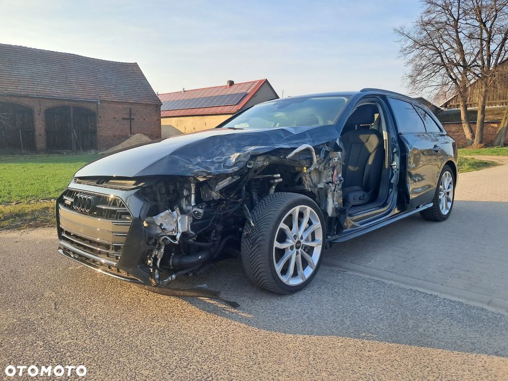 Audi A4 Avant 45 TFSI quattro S tronic - 5