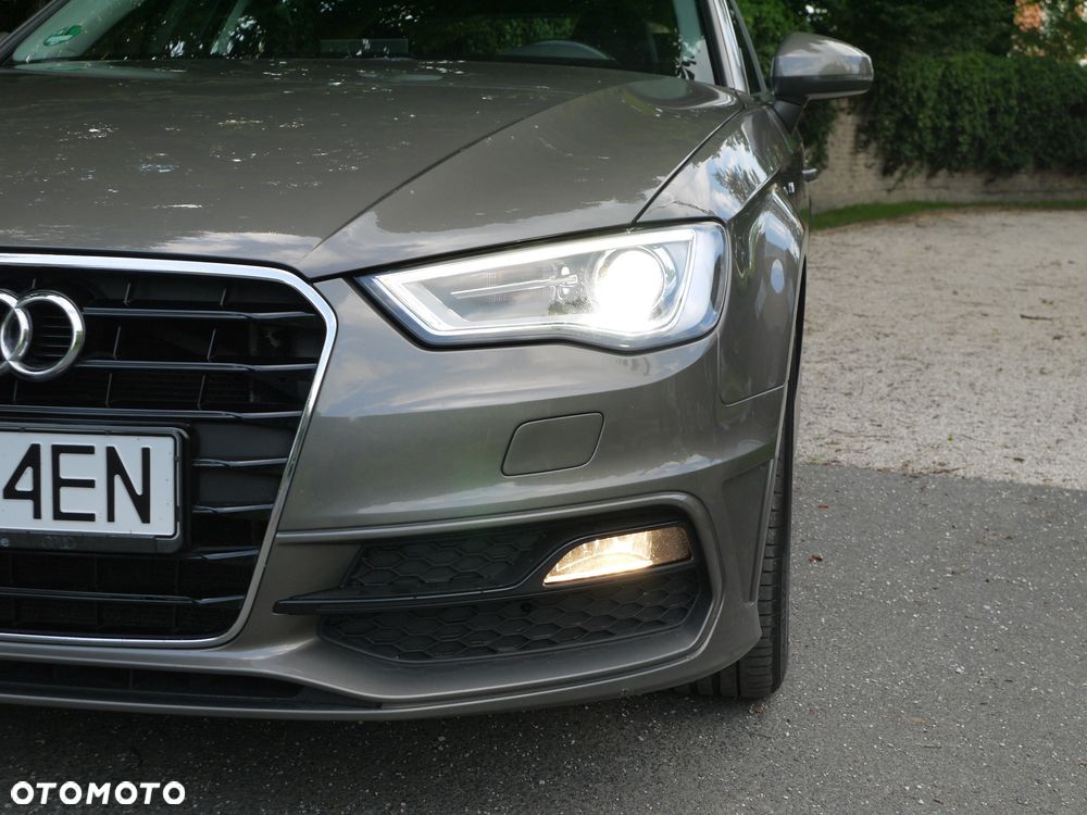 Audi A3 Sportback 2.0 TDI (clean diesel) S line Sportpaket - 33