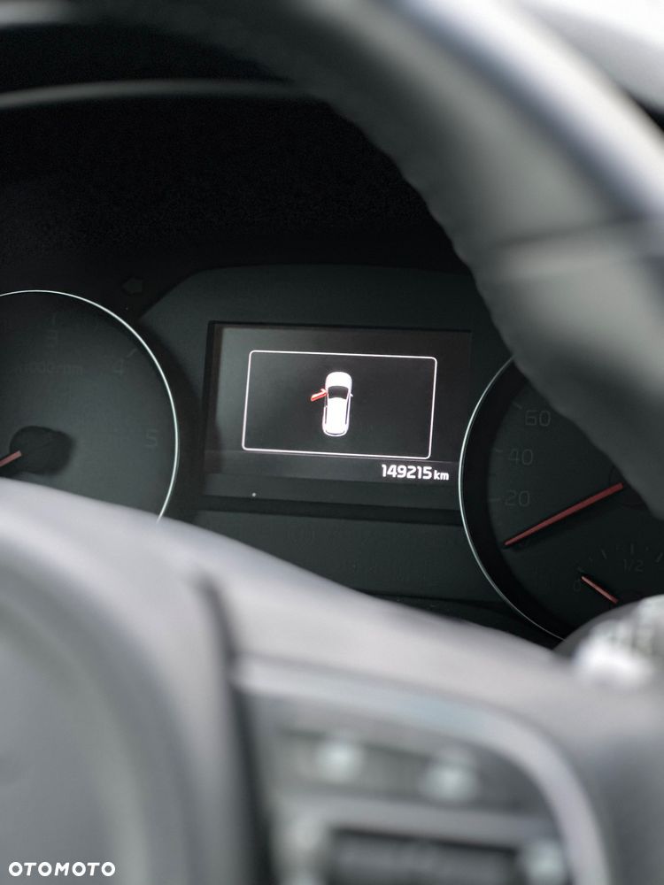 Kia Sportage 2,0 CRDI AWD GT Line - 26