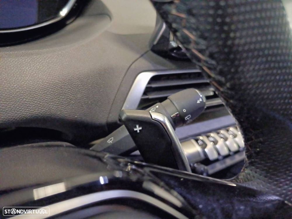 Peugeot 3008 1.5 BlueHDi GT EAT8 - 15