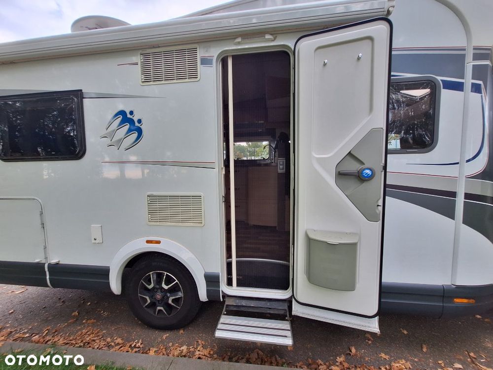 KNAUS SKY WAVE półintegra 2016 - 35