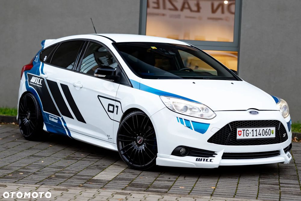 Ford Focus ST2 - 3