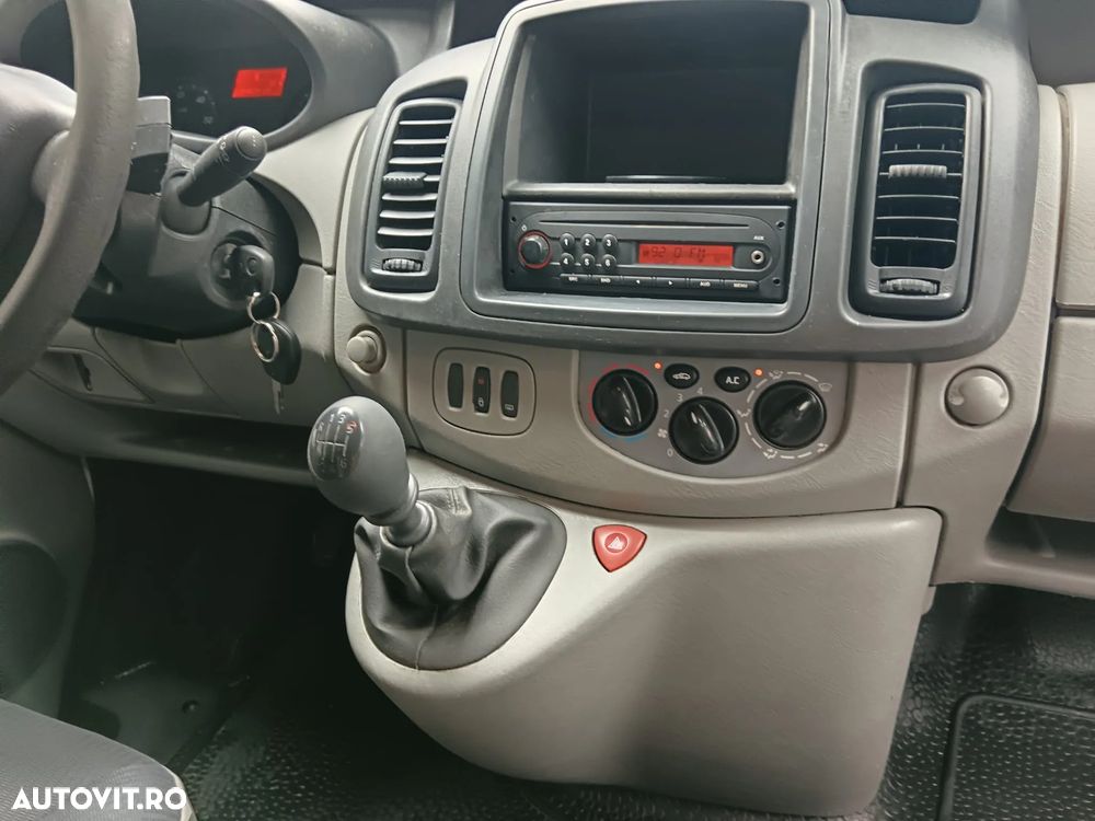 Renault Trafic - 5