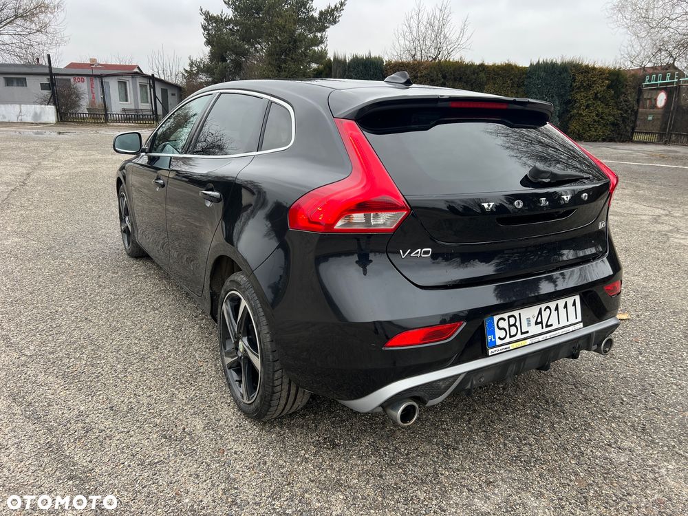 Volvo V40 D3 R Design - 37