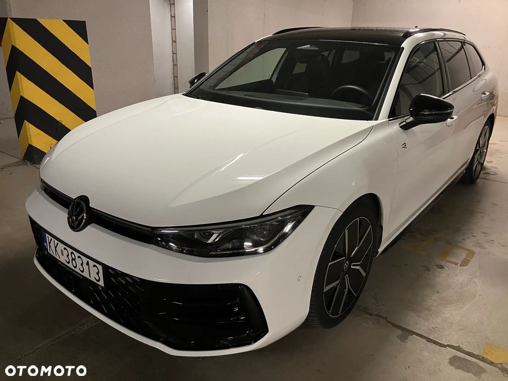 Volkswagen Passat - 2