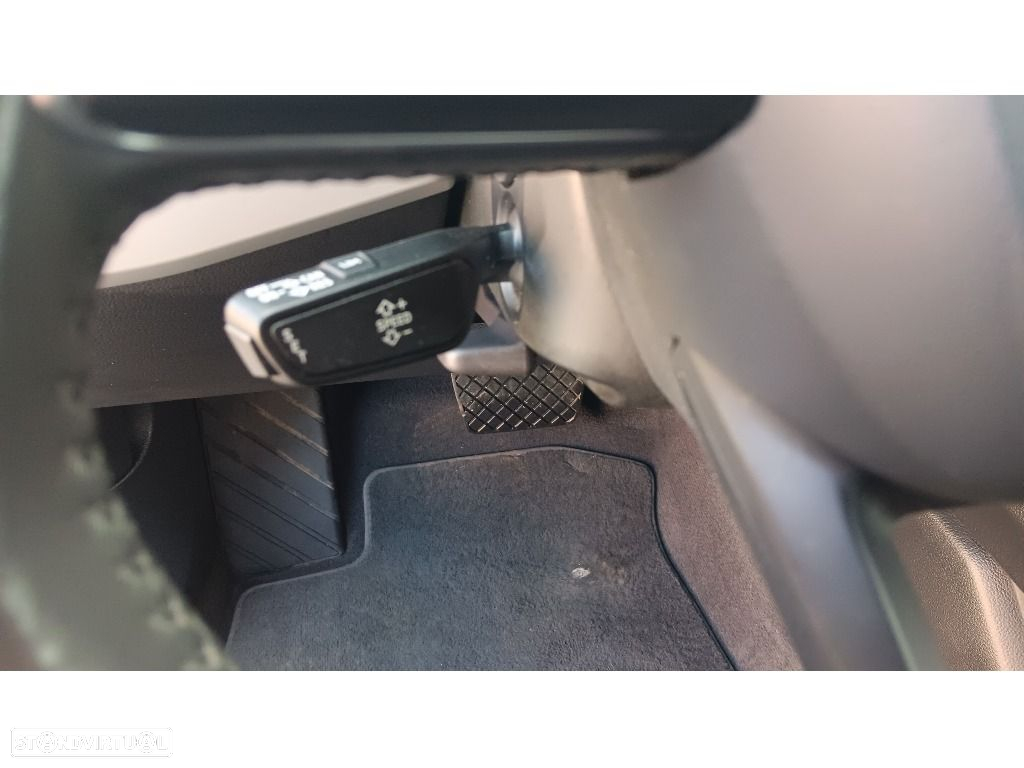 Audi A4 Avant 35 TDI S tronic - 11