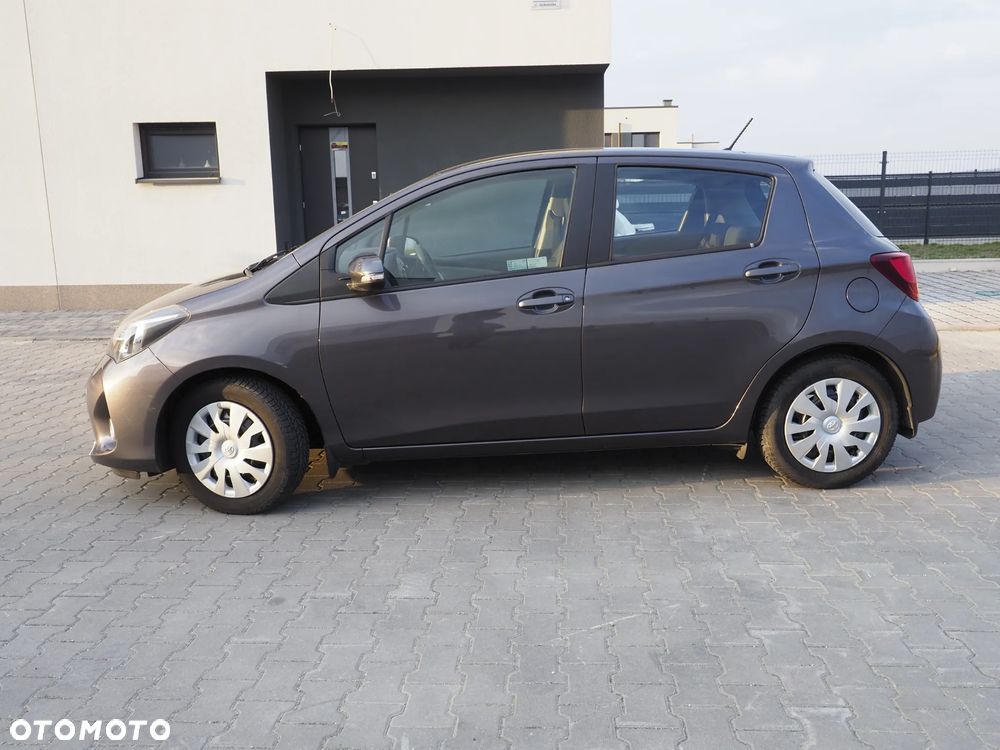 Toyota Yaris 1.33 Active EU6 - 6