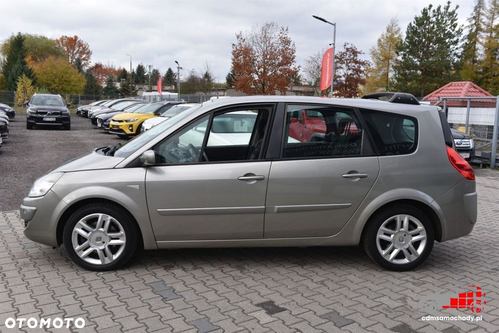 Renault Grand Scenic - 6