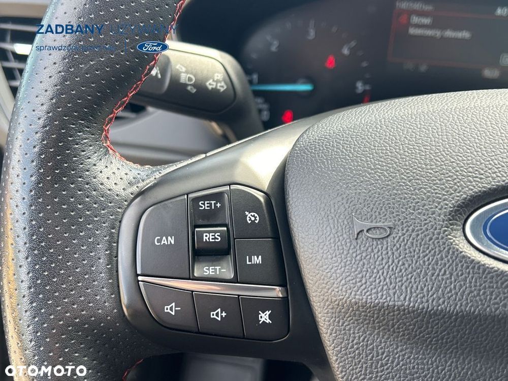 Ford Focus 1.5 EcoBlue Start-Stopp-System ST-LINE - 19