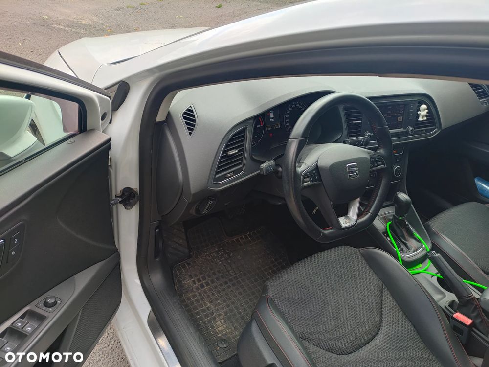 Seat Leon 2.0 TDI DPF DSG FR - 3