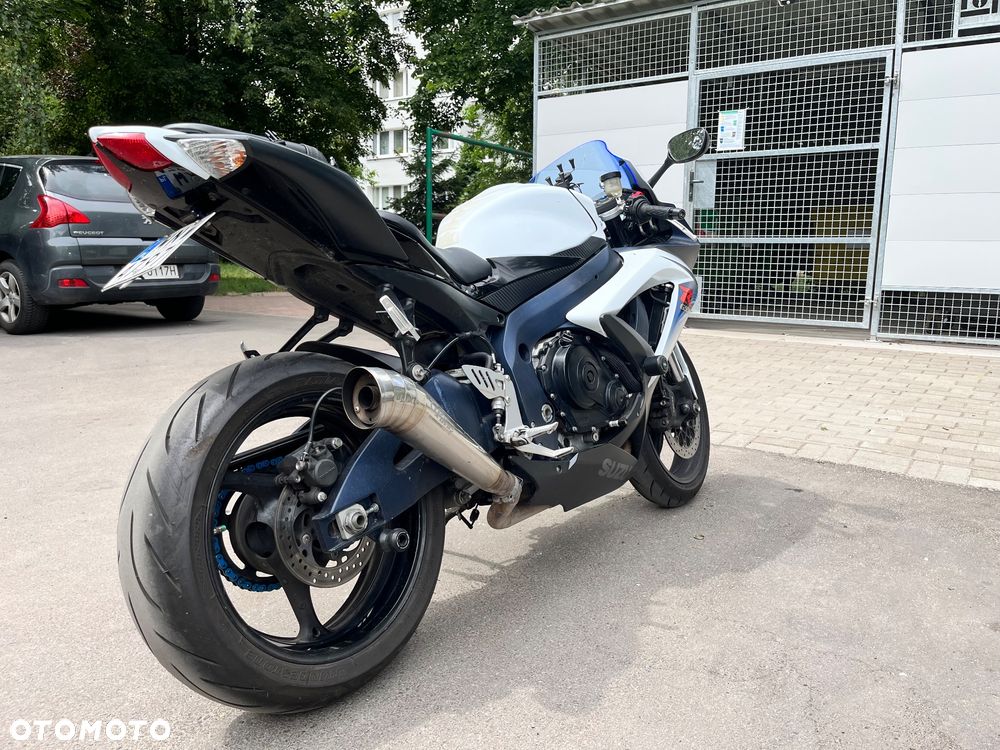 Suzuki GSX-R - 3
