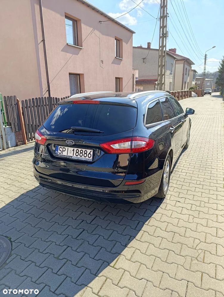 Ford Mondeo 2.0 TDCi STart-Stopp PowerShift-Aut Titanium - 4