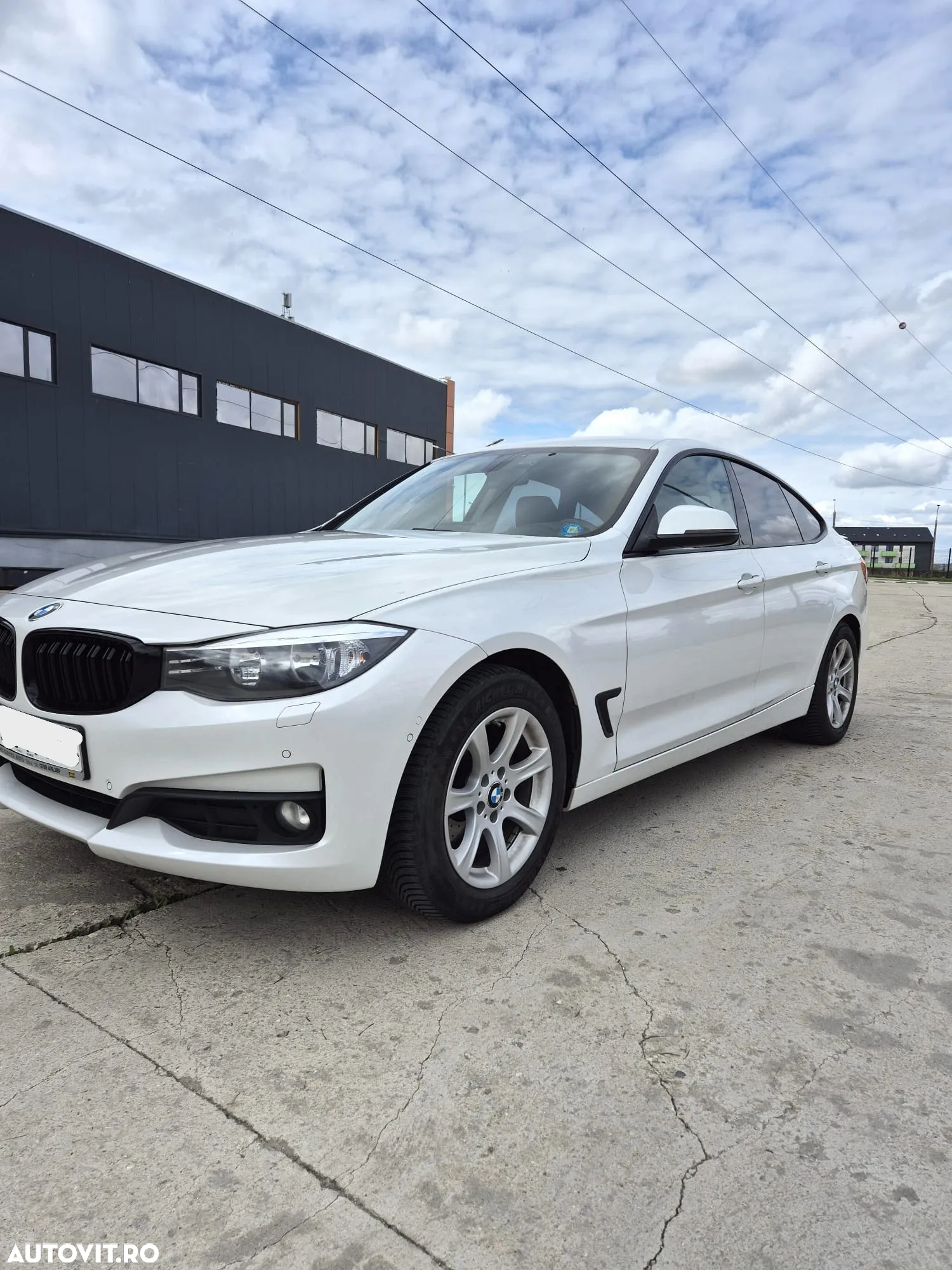 BMW Seria 3 320d GT Aut. - 3