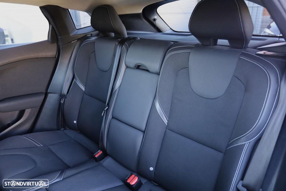 Volvo V40 2.0 D2 Kinetic - 15