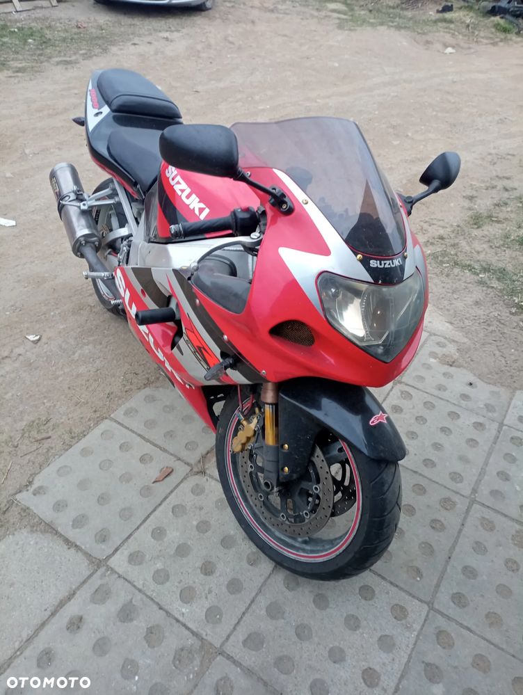Suzuki GSX-R - 1