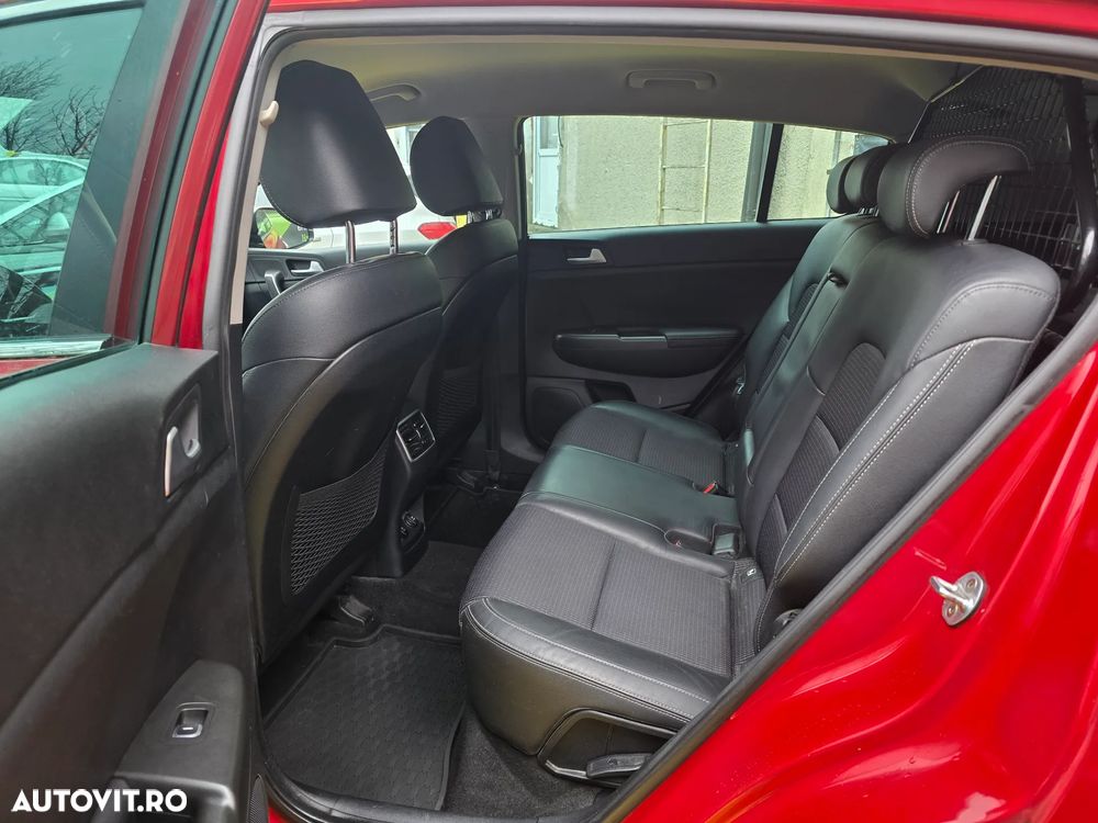 Kia Sportage 1.6 DSL 7DCT HP 4x2 Plus - 10