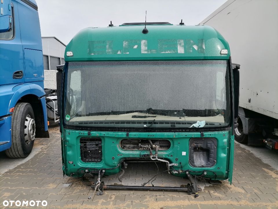 Kabina Mercedes Benz Actros MP4 StreamSpace 2.5m - 2