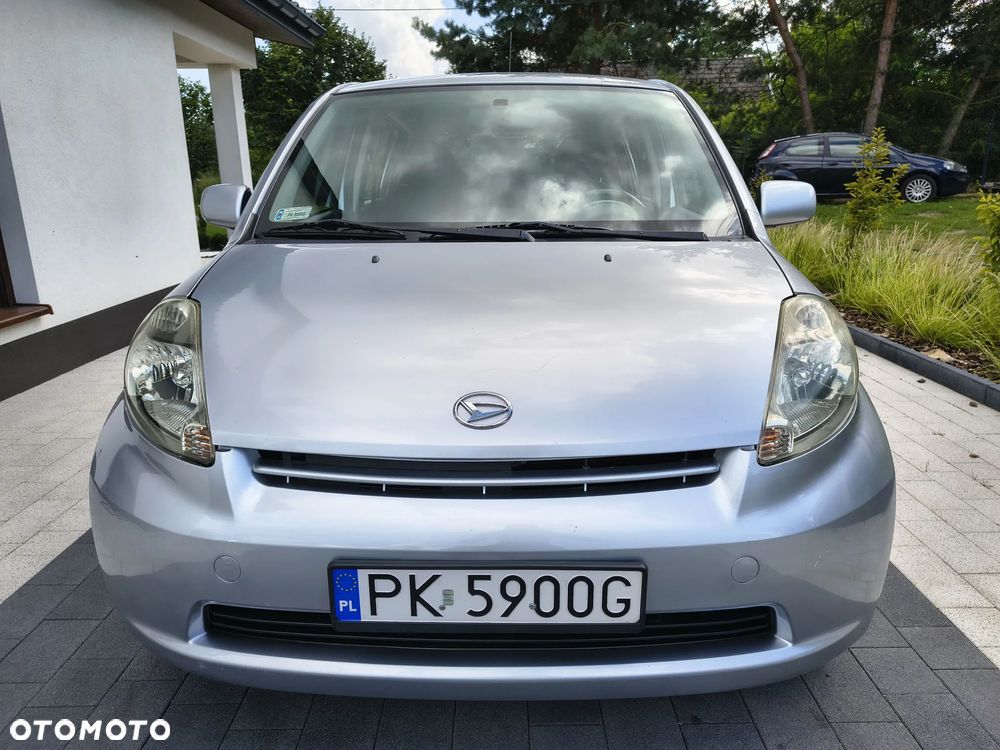 Daihatsu Sirion 1.3 - 3