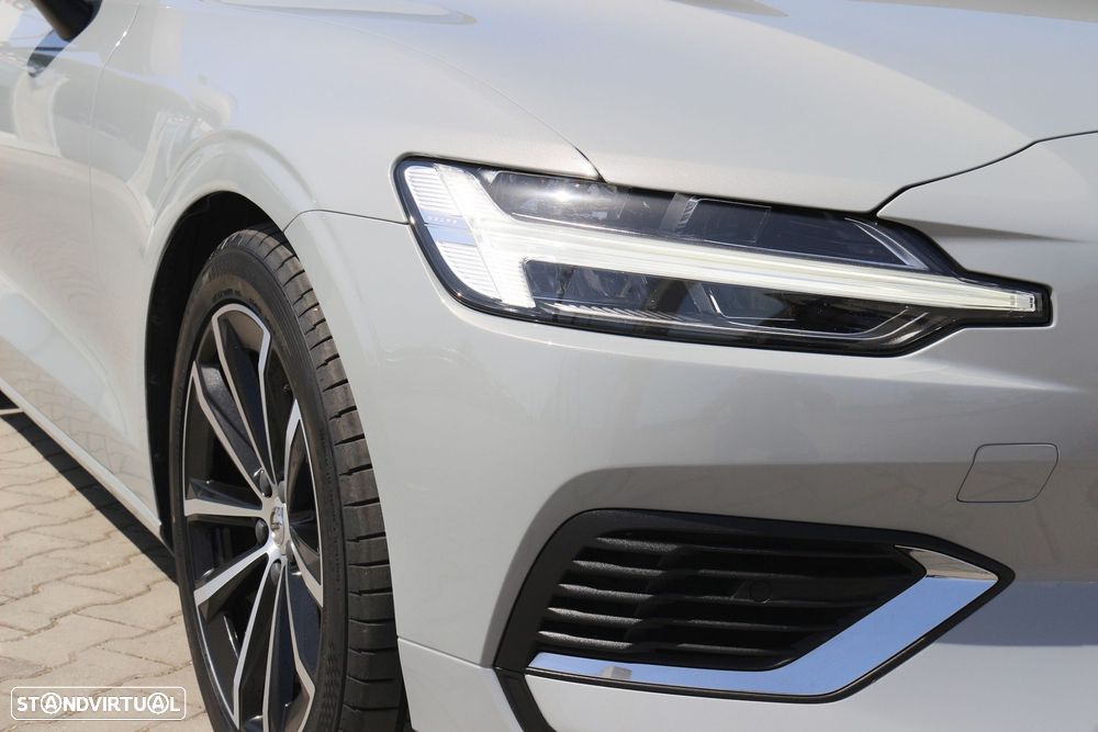 Volvo V60 2.0 T6 AWD TE Essential - 7