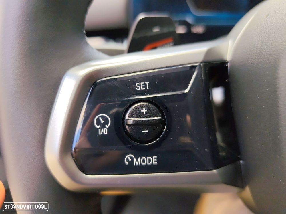 BMW 530 e Pack Desportivo M - 18