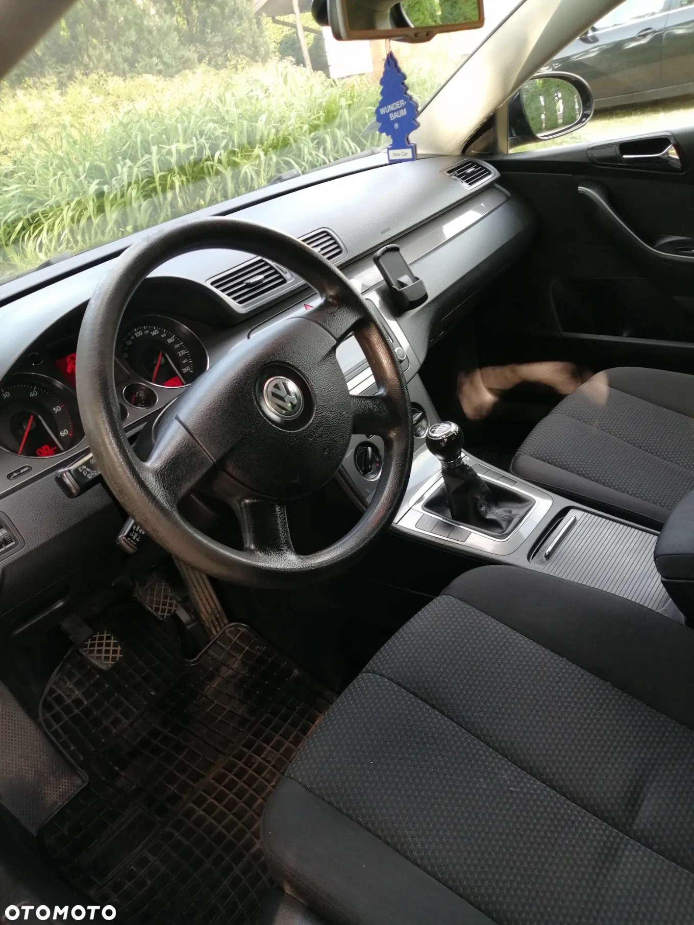Volkswagen Passat 1.9 TDI Comfortline - 6