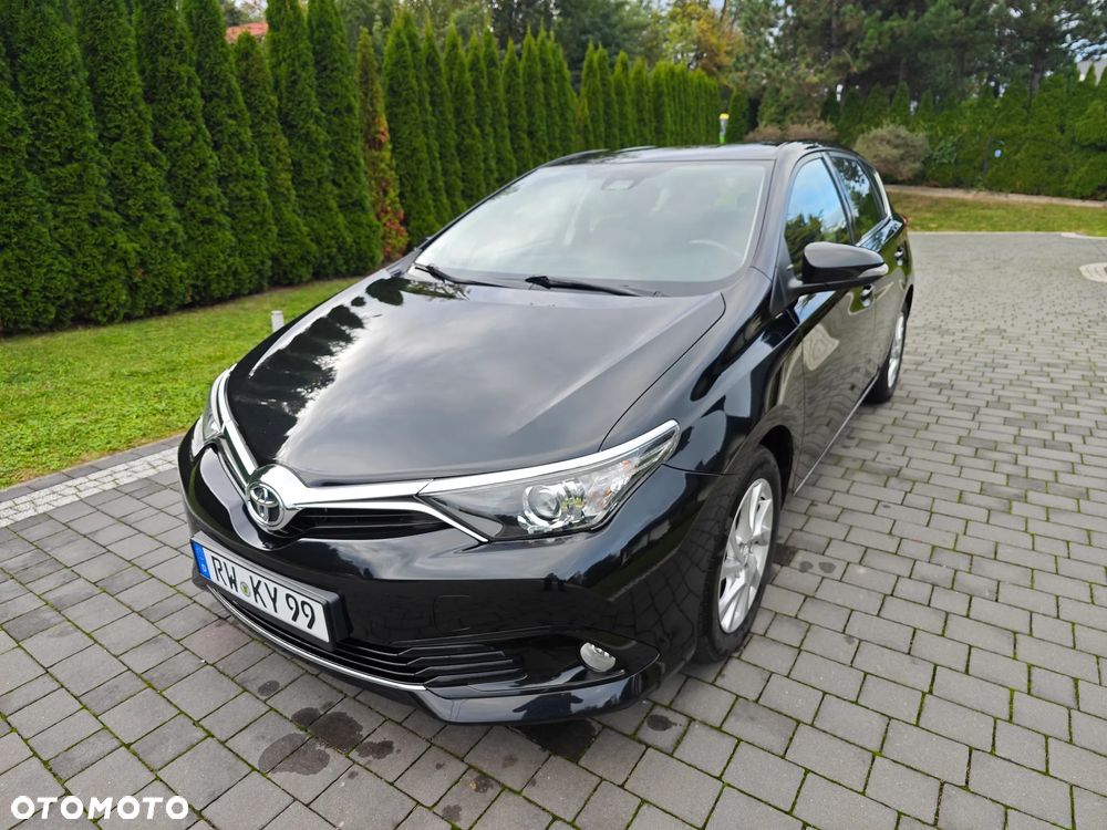 Toyota Auris 1.2 Turbo Design Edition - 3