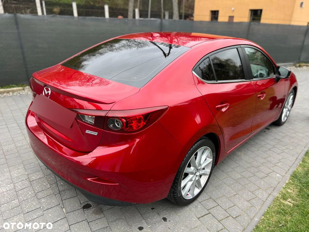 Mazda 3 - 4