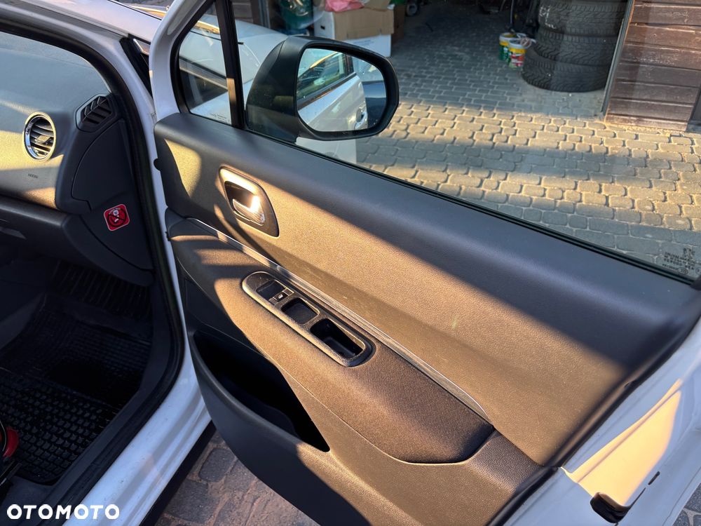 Peugeot 3008 1.6 HDi Trendy - 10