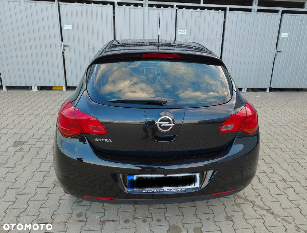 Opel Astra - 12