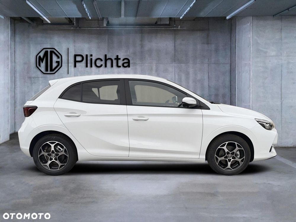 MG MG3 - 8