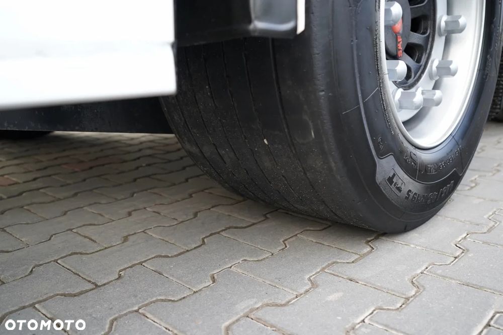 Volvo FH 500 / I-SAVE / XL / ZESTAW TANDEM PRZEJAZDOWY 120 M3 / 2023 / KLIMA POSTOJWA / ZAWIESIE DOKI DO WÓZKA / PO ZŁOTYM KONTRAKCIE SERWISOWYM - 25