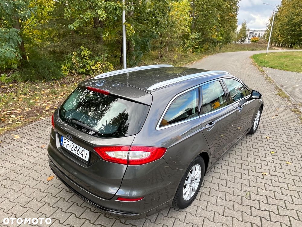 Ford Mondeo 2.0 TDCi Titanium PowerShift - 11
