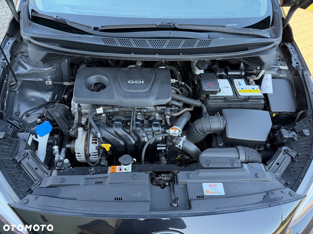 Kia Ceed 1.6 GDI ISG Platinum Edition - 9