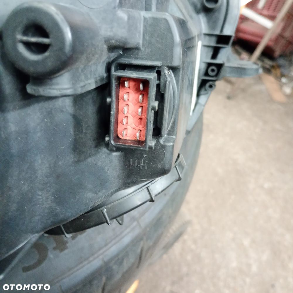 Lampa przednia prawa Insignia A 1ZT009632-32 - 9