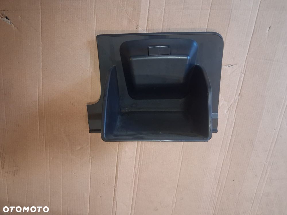 Schowek VW GOLF VI  5K1857919  OE - 2