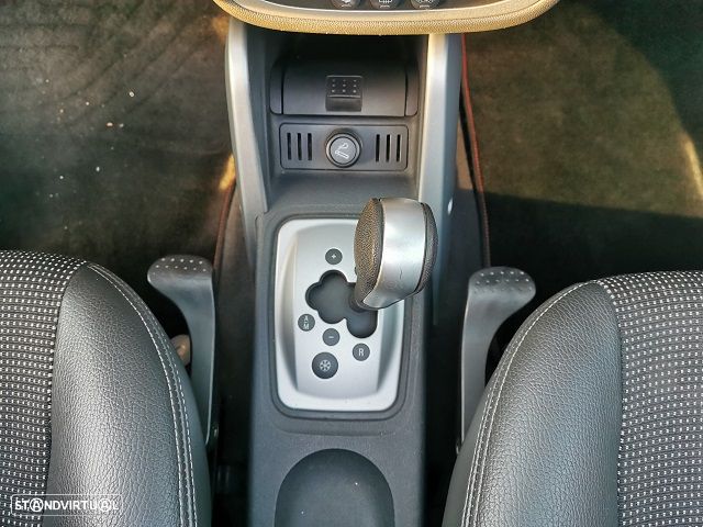 Opel Tigra TwinTop 1.4 Easytronic - 14