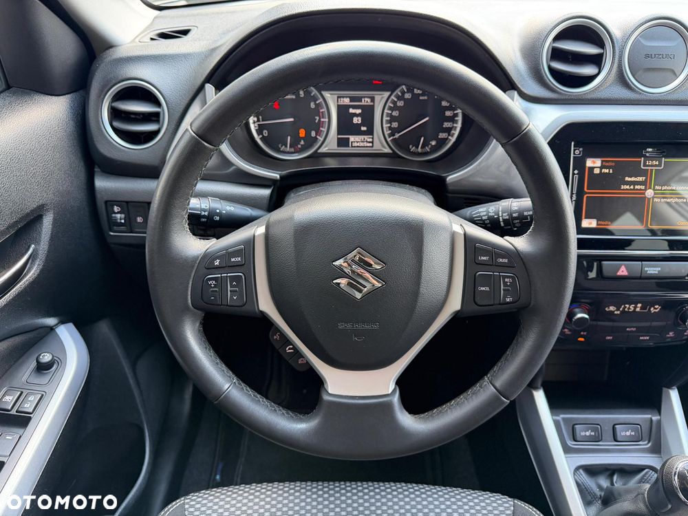 Suzuki Vitara 1.6 Comfort 2WD - 26