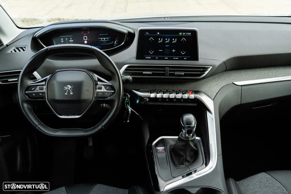 Peugeot 3008 - 11